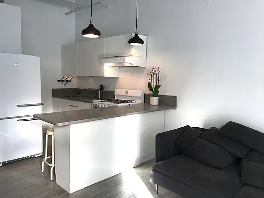 Rented by Owen C Wright, LREB | media 15
