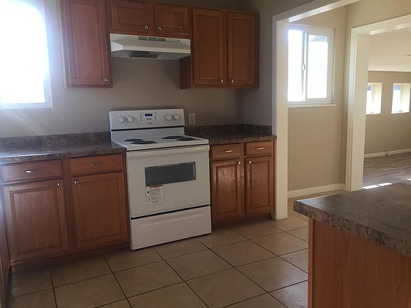 5th image of 5934 Dante St