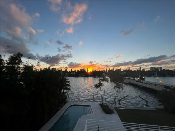 424 W Di Lido Dr, Miami Beach, FL 33139