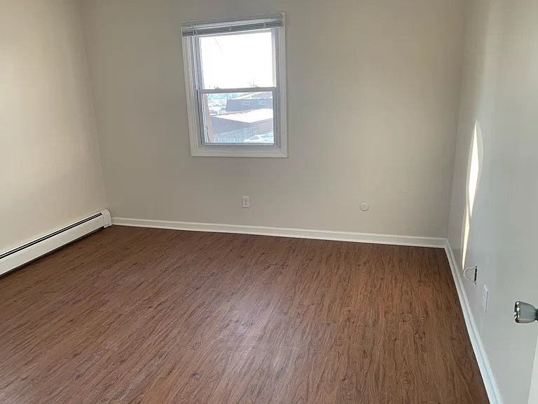 1836 Guion St #2 — Photo 4