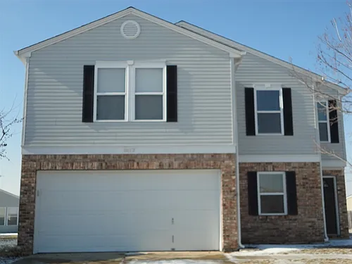8612 Bluff Point Way Photo 1