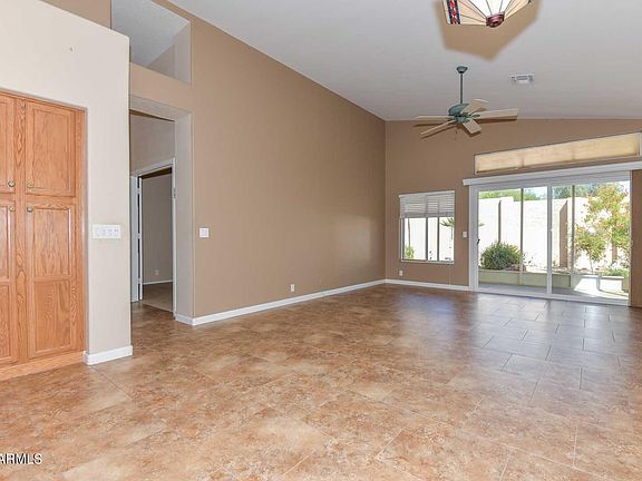3rd image of 9008 W SIERRA PINTA Drive
