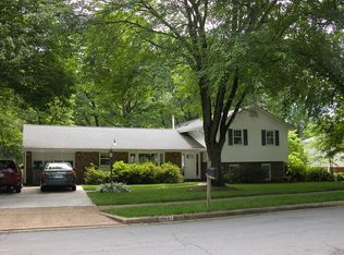 2401 Riviera Dr, Vienna, VA 22181