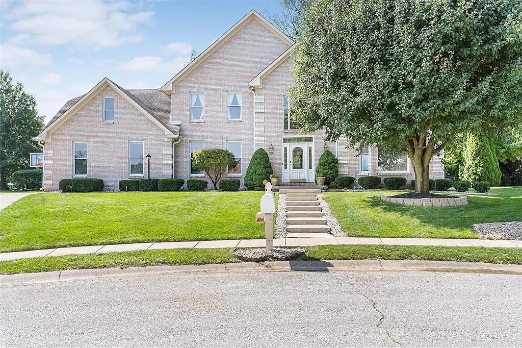 7326 Monaghan Ln photo 1