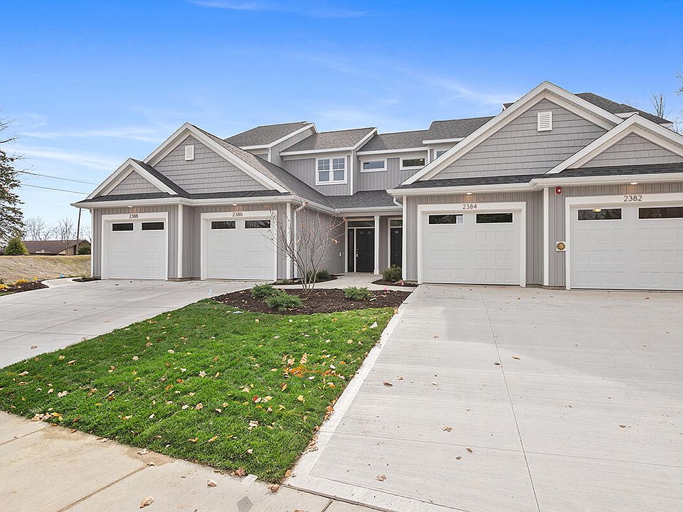 1st image of 2362 Watertown Way NE #35