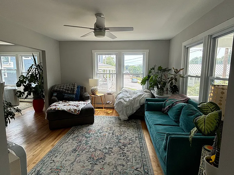 25 Lowell St — Photo 12