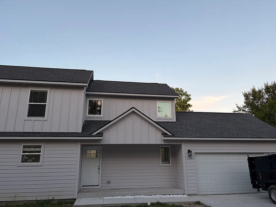 1129 Tecumseh Ave
