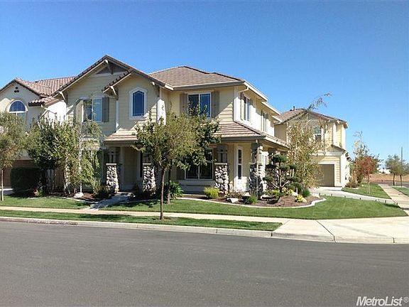 3rd image of 781 Branding Iron St
