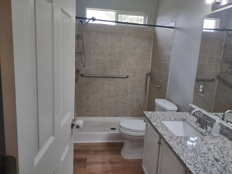 7226 Bentwater Dr — Photo 14