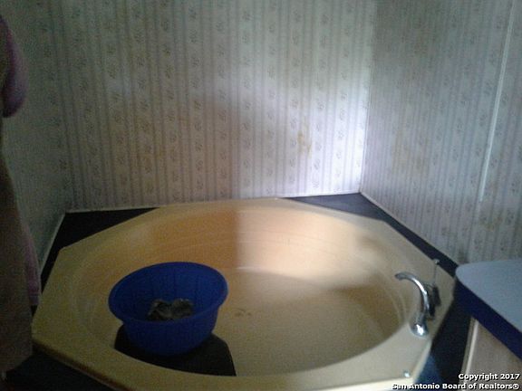 4th image of 5504 Fm 1333
