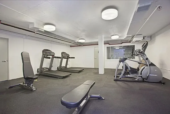 Rented by Highline Residential | media 39
