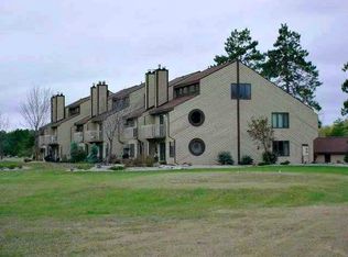 N3385 Pine Mountain Rd, Iron Mountain, MI 49801