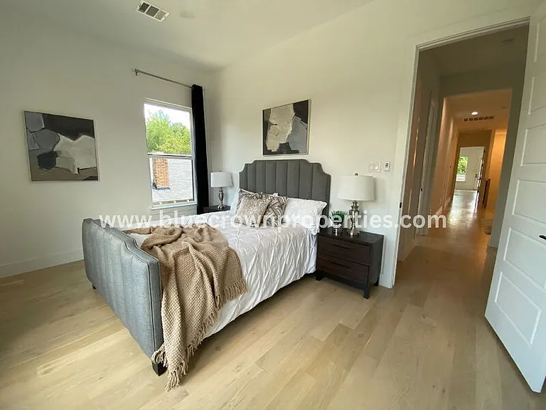 807 S Glasgow Dr — Photo 16