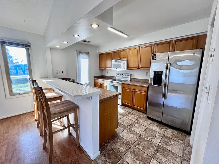 622 Pinewood Dr — Photo 6