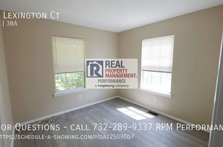 17 Lexington Ct — Photo 24