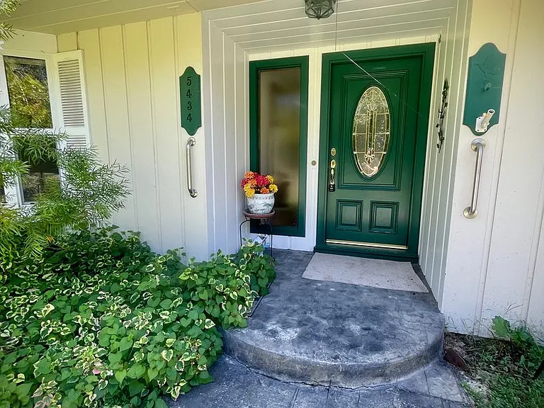 5434 Monte Verde Dr — Photo 2