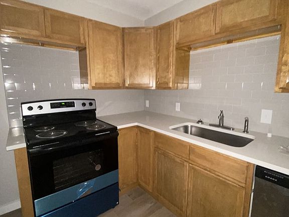 4th image of 2925 19th St APT 12