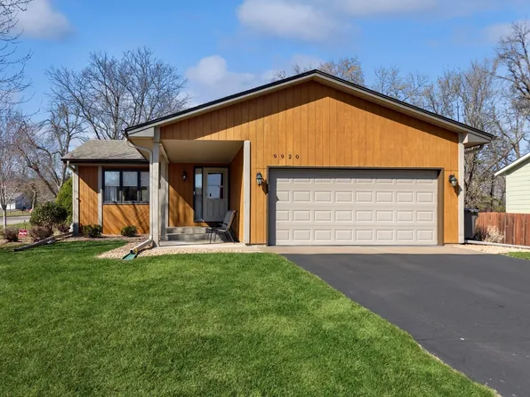 9920 31st Ave N, Plymouth, MN 55441