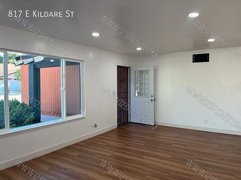 817 E Kildare St — Photo 4