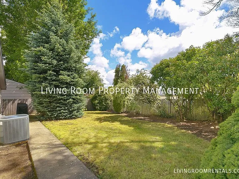 5030 NE 41st Ave — Photo 15