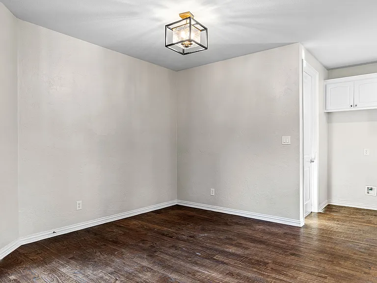 4542 Carraway Dr — Photo 14