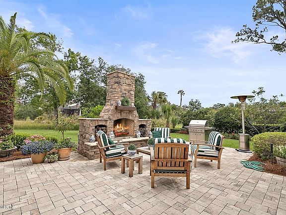 3rd image of 7190 Marsh Hawk Ct
