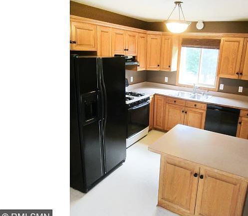 4th image of 6736 401st St
