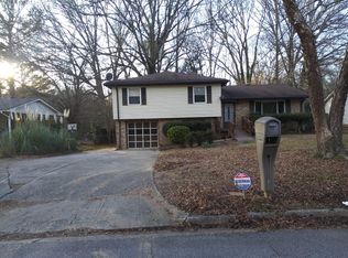 9226 Homewood Dr, Riverdale, GA 30274