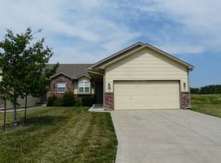 9940 E Kinkaid Cir, Wichita, KS 67207