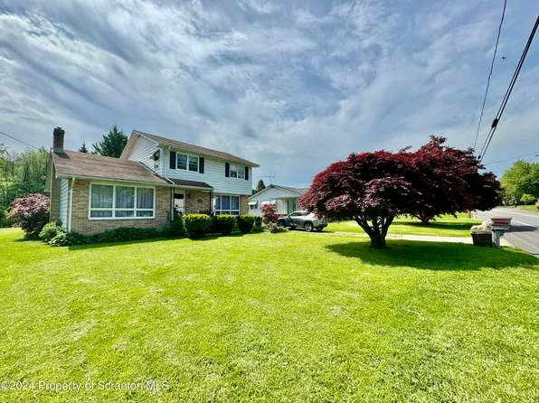 620 S Keyser Ave, Taylor, PA 18517