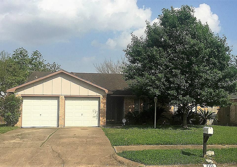 1st image of 7111 Aragon Dr