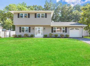 41 Briscoe Ter, Hazlet, NJ 07730