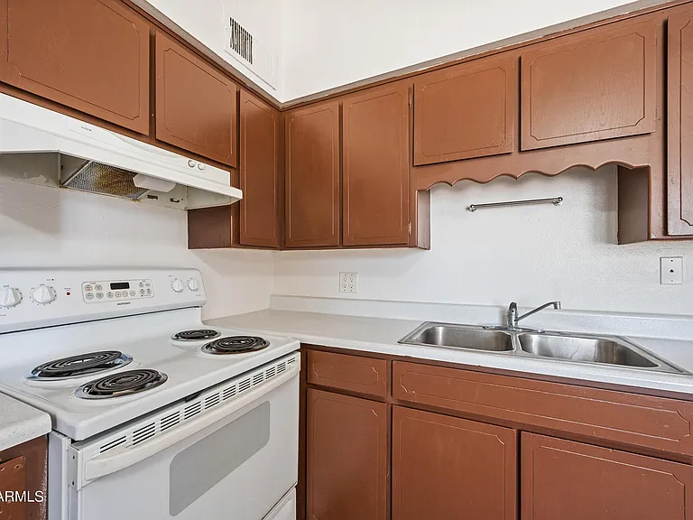 441 N Williams #A — Photo 8