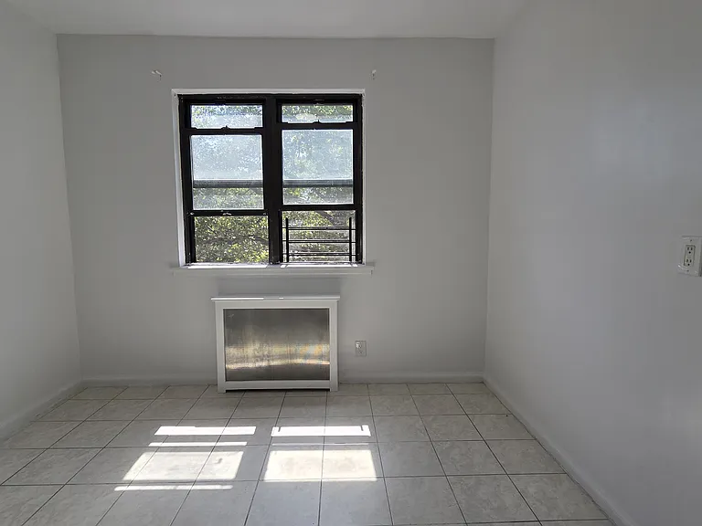 7234 Yellowstone Blvd #2 — Photo 8