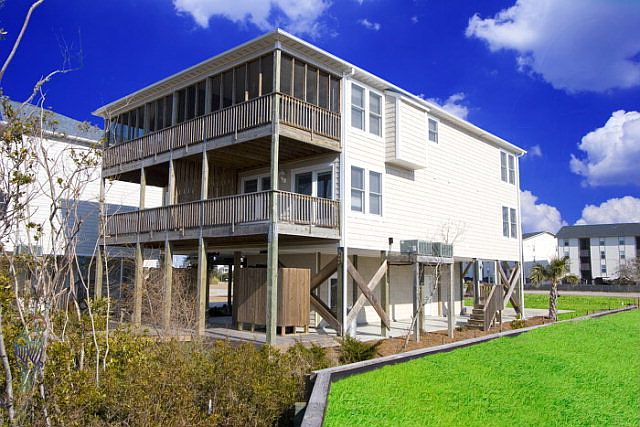 1st image of 101 A Bay Drive