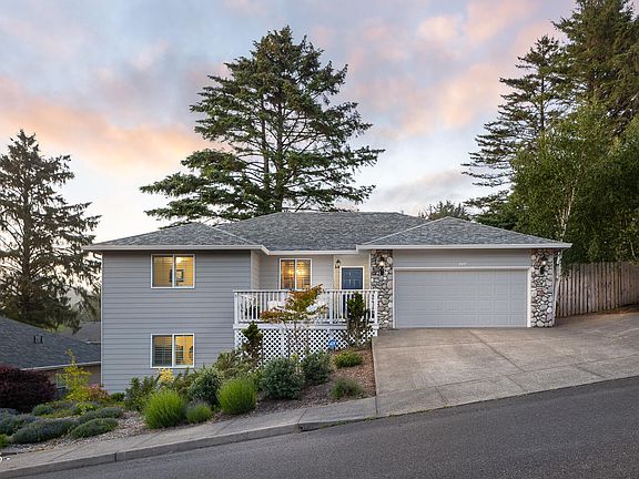 2nd image of 2477 NE 55th Ct