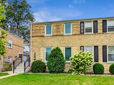 1536 N 19th Ave, Melrose Park, IL, 60160