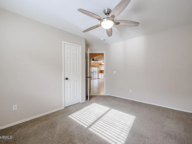 26224 N 40th Pl — Photo 22