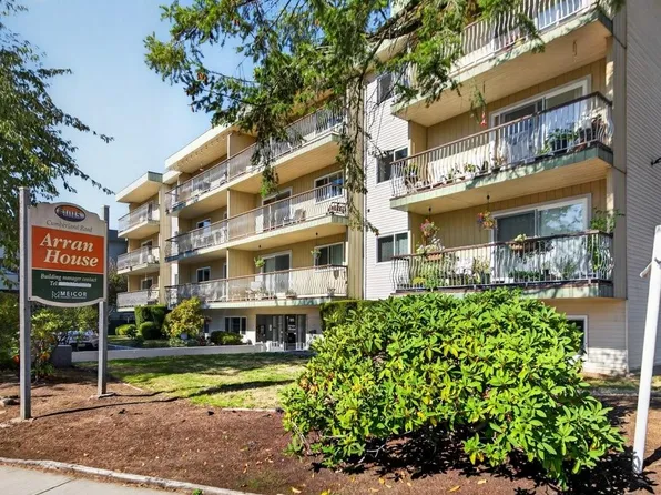 1015 Cumberland Rd #212, Courtenay, BC V9N 2E7
