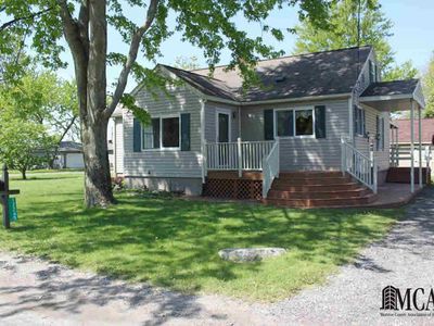 12245 Eldora St, Carleton, MI, 48117