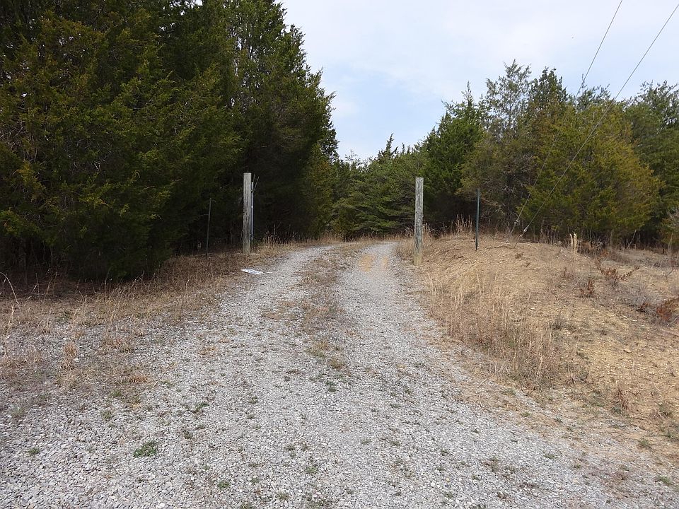 2nd image of Island View Rd