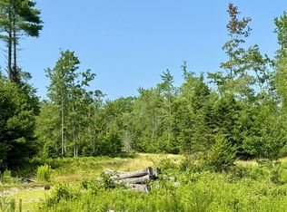 473B Middle Rd, Steep Falls, ME 04085