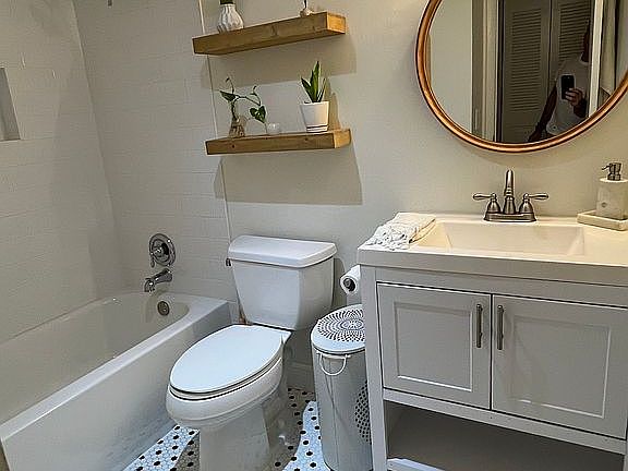 5th image of 9210 SW 3rd St APT 217