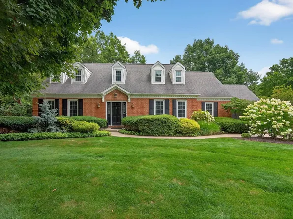 51110 Brenshire Ct, Granger, IN 46530