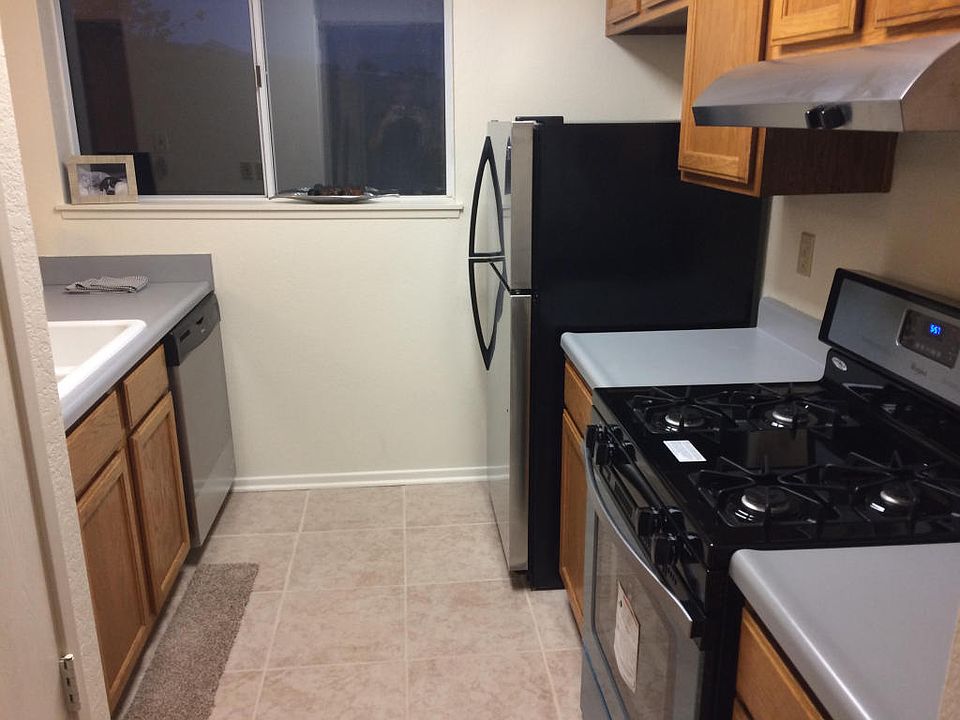 2nd image of 4531 Oak Glen Dr Unit L
