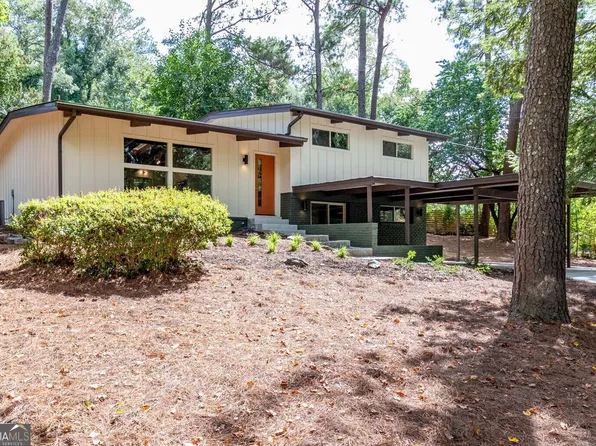 3496 Summitridge Dr, Atlanta, GA 30340