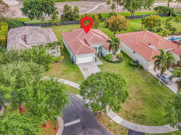 2821 Augusta Dr, Homestead, FL 33035