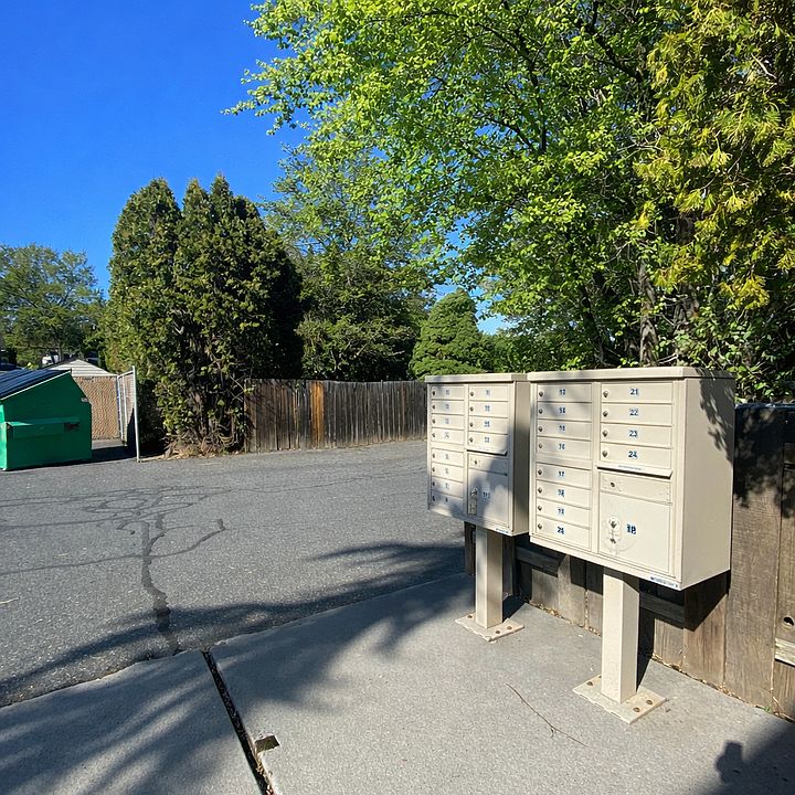 1st image of 229 Canyon Dr APT 11