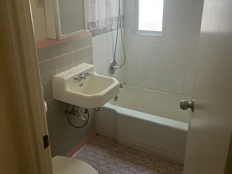 3327 68th Ave #B — Photo 9