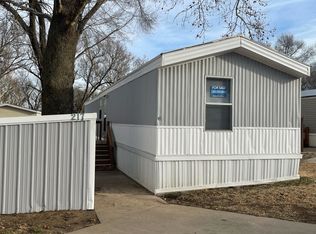 4440 Tuttle Crk Blvd #217, Manhattan, KS 66502